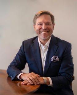 Verne-Harnish-Headshot-2019-HiRes